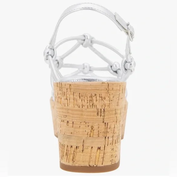 NWT Kenneth Cole REACTION Essa Knots IN Metallic Silver, Size 9 - Picture 3 of 11